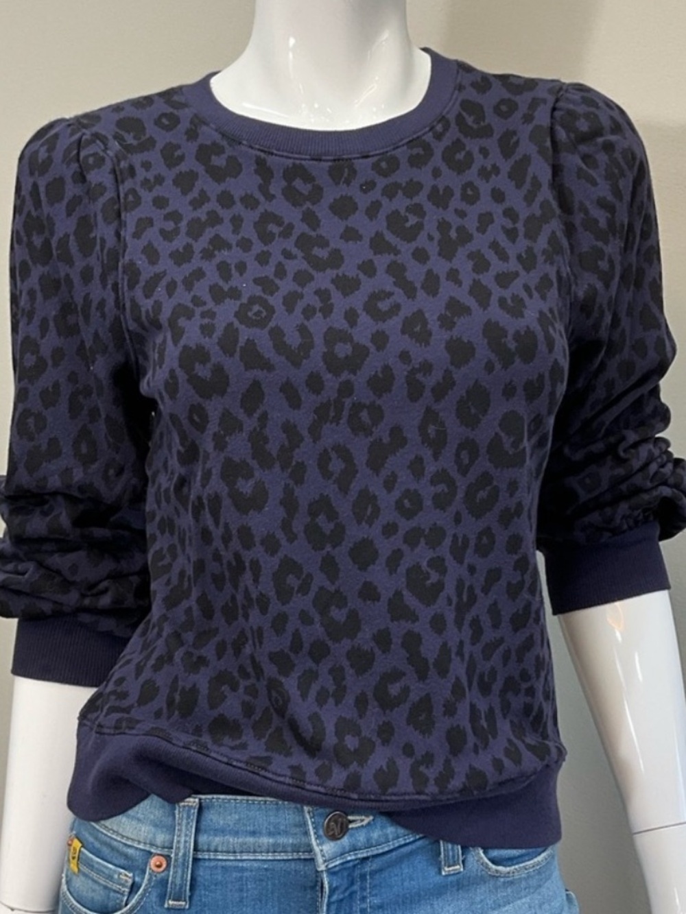 GOLDIE Navy Leopard Print Crewneck Sweatshirt Puff Sleeve Pullover XS
